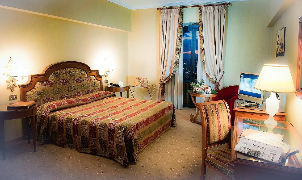 Grand Hotel Helio Cabala Marino 4*,
